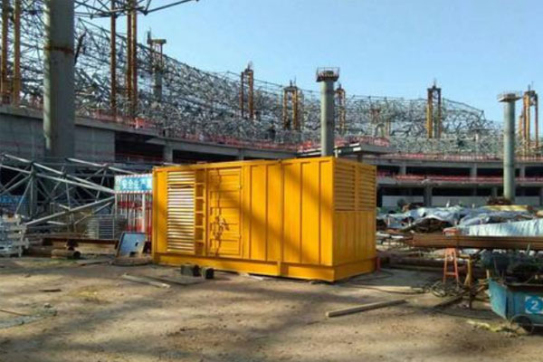 新北发电机出租如何判断空气滤清器是否需要更换？