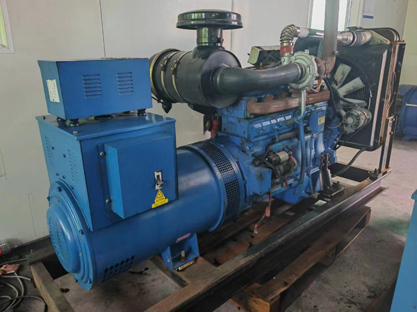 新北100kW柴油发电机组使用多级机油有哪些优缺点？